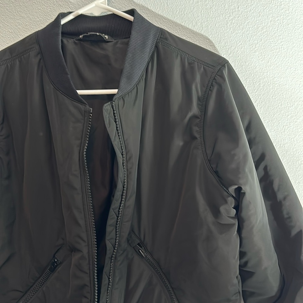 Athleta black bomber jacket, warm, like new